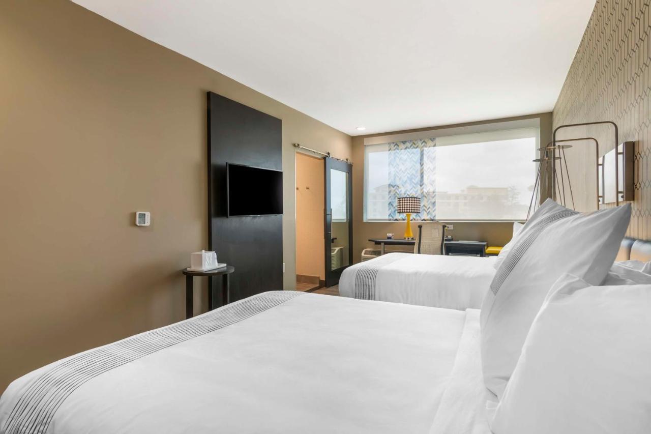 Glo Best Western Pooler - Savannah Airport Hotel エクステリア 写真